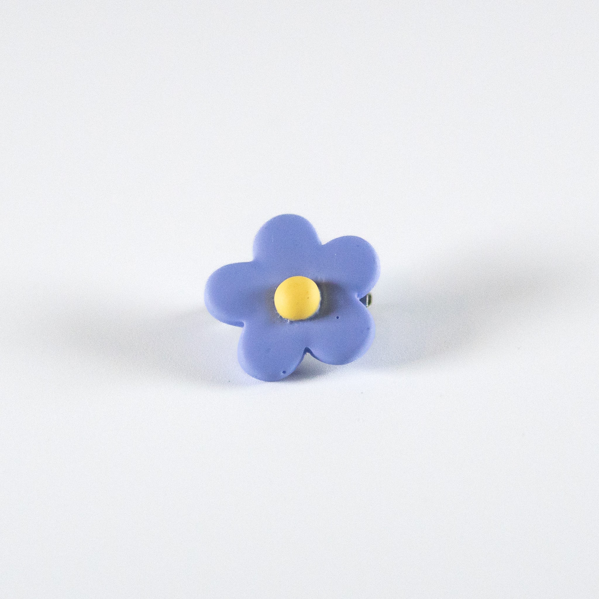 Gum Flower Charm (Purple)